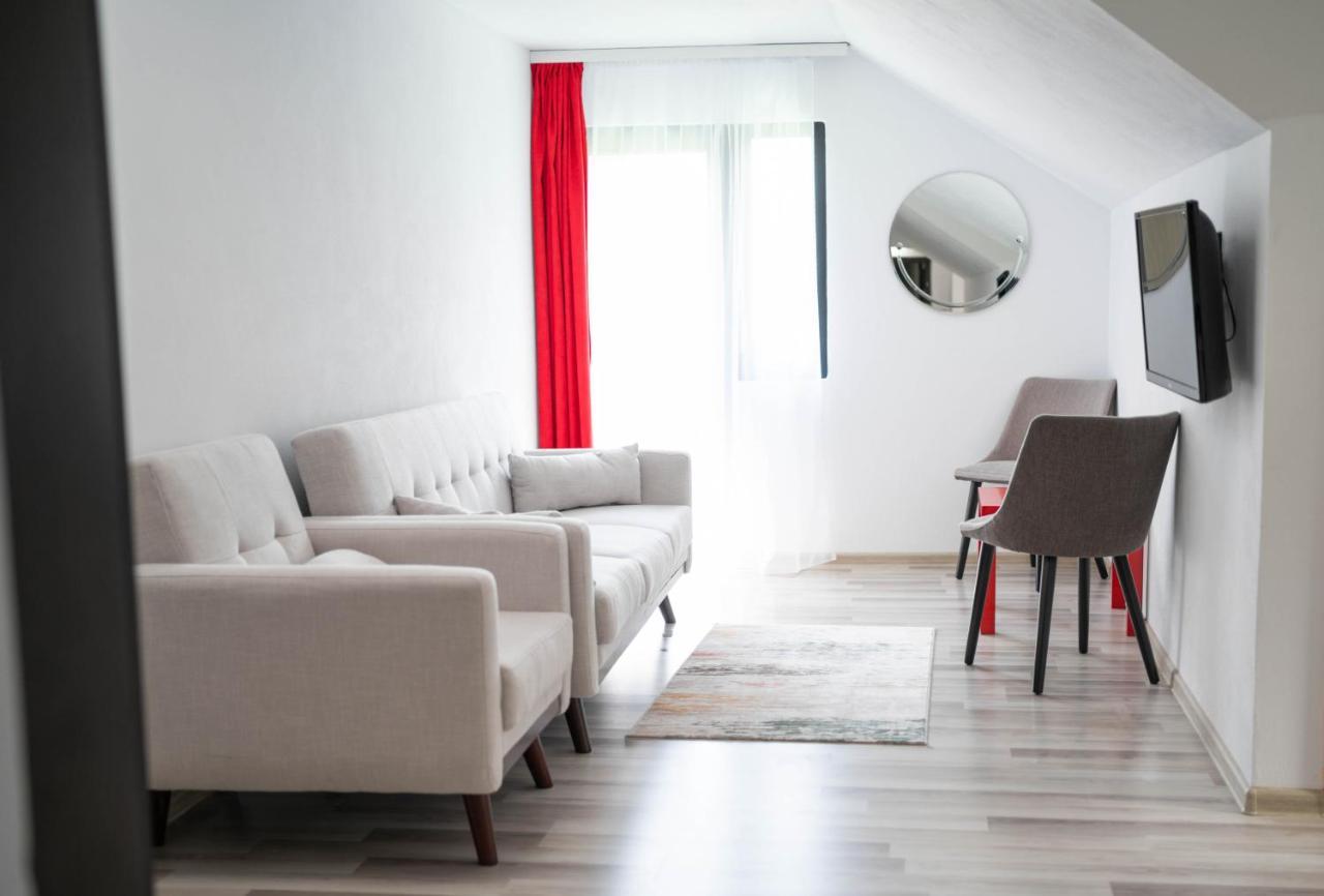Piscul Negru Hotel - Transfagarasan Cumpana  ภายนอก รูปภาพ