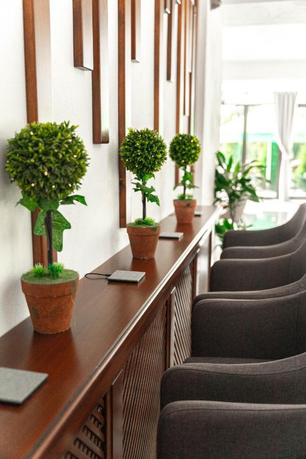 Piscul Negru Hotel - Transfagarasan Cumpana  ภายนอก รูปภาพ